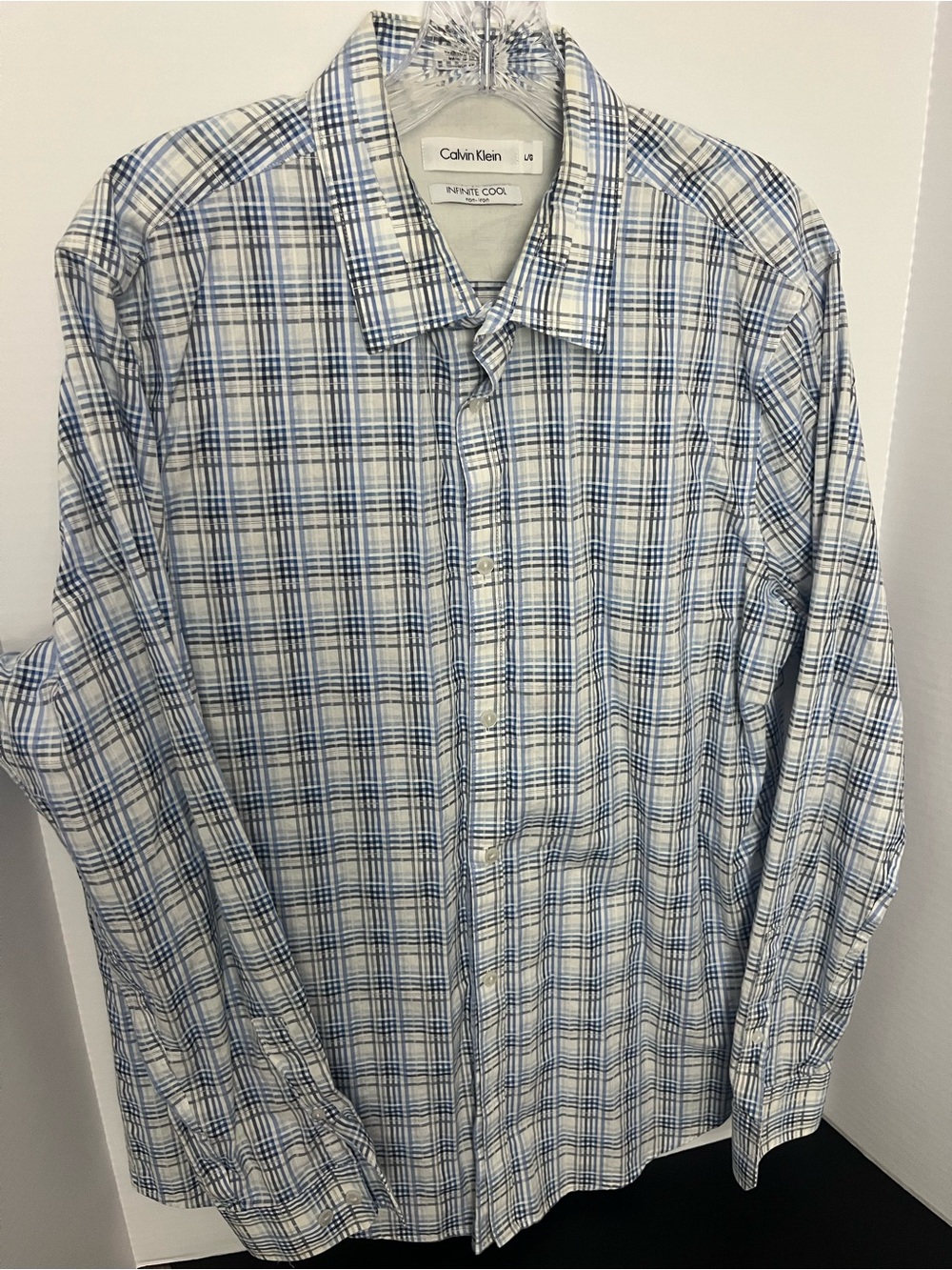 Calvin Klein White and Blue Plaid Long-Sleeve Dress Shirt